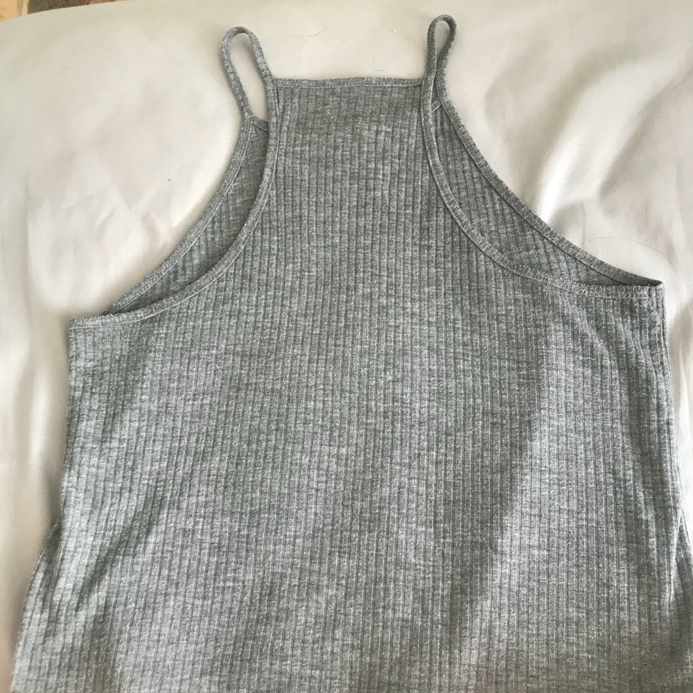 Gray Ribbed Halter Top - Picture 3 of 3